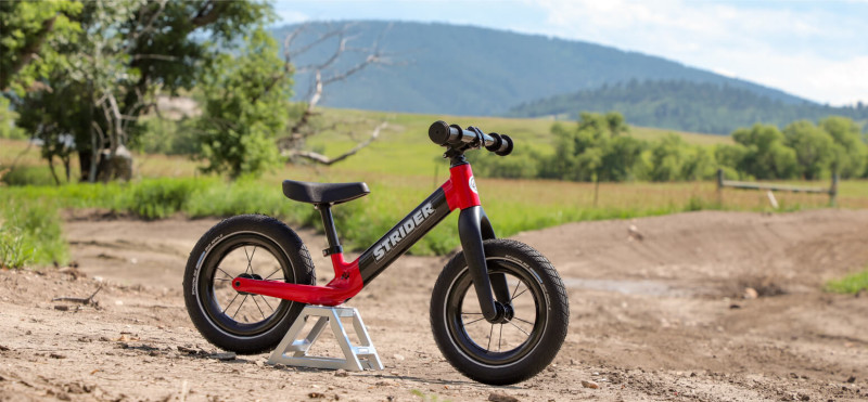 Strider Bikes Unveils Strider 12 ST-R Balance Bike