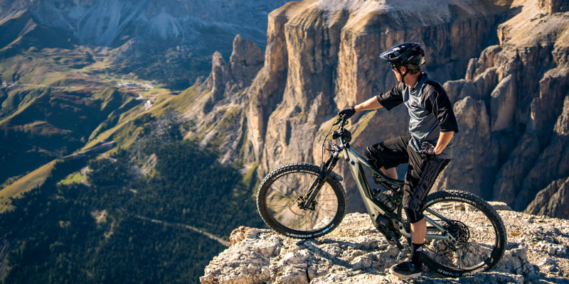 Introducing the All-New Cannondale Moterra NEO