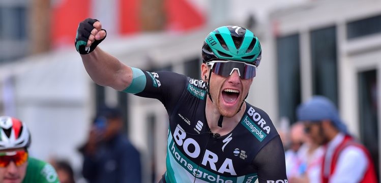 Sam Bennett triumphs on the Closing Stage of the UAE Tour