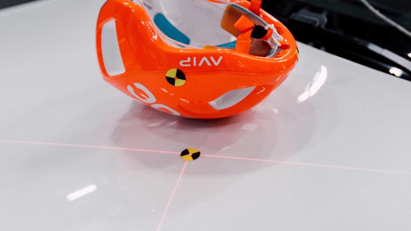 Volvo Cars and POC develop World-First Car-Bike Helmet Crash Test