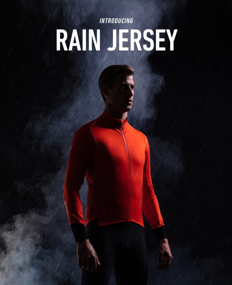 La Passione Introduced the New Rain Jersey