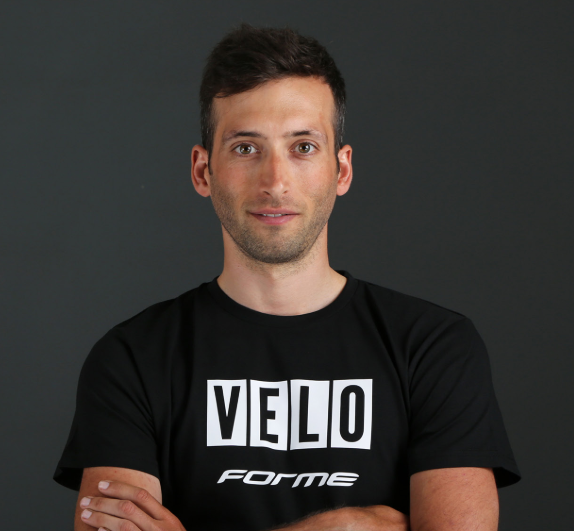 Ian Field 5X National Champion joins Neon Velo