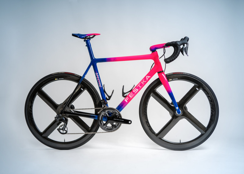 Splash is the Latest Addition to Festka's Line of Edition Designs