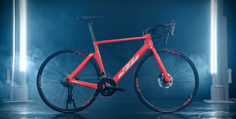 KTM Revelator Lisse Pro 2021 - The New and Accessible Aero Road Bike