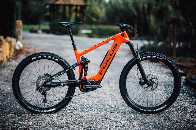 New Focus Jam² Carbon eMTB Bikes