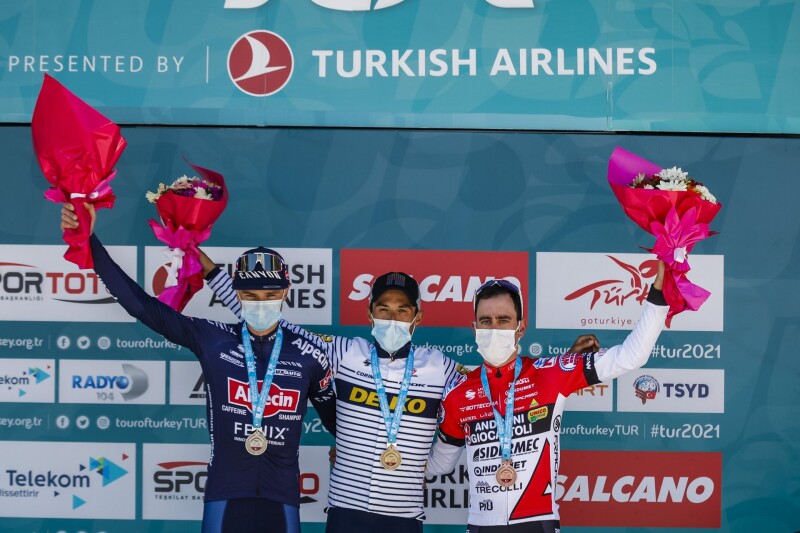 José Manuel Diaz Breaks through in Queen Stage