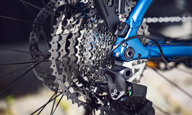 New DEORE XT and DEORE with LINKGLIDE Technology: Smooth and Seamless Performance that’s Made to Last