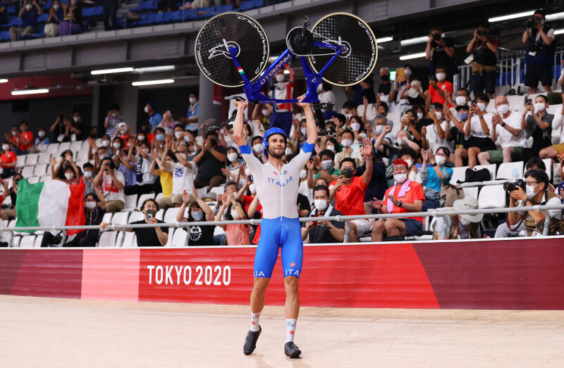 Ganna and Italian Team Win Team Pursuit