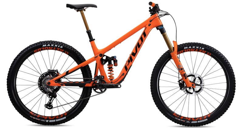 The New Pivot Firebird – Your Ticket to Pure Speed