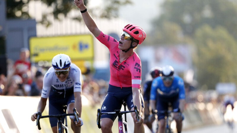 Julius van den Berg Takes Stage Win in Krakow
