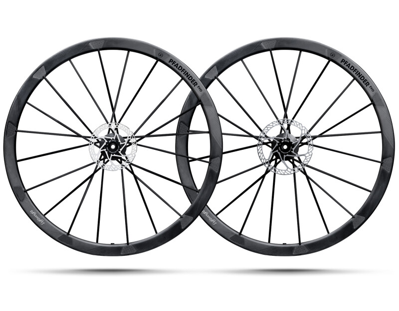 Lightweight PFADFINDER EVO - Discover New Paths off the Road