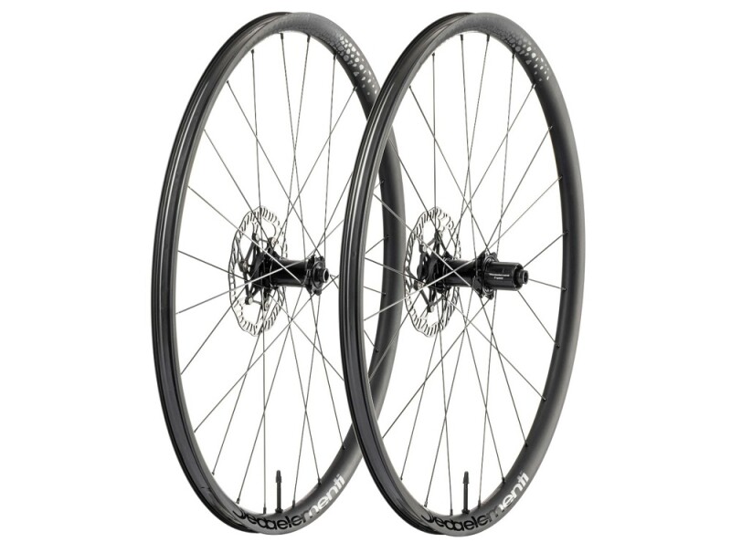 Deda Gera Alloy Wheelset - Superior Stability Even in Challenging Terrains
