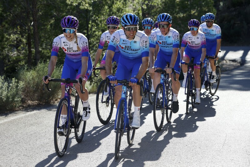 Giant, Liv and CADEX Join Team BikeExchange-Jayco as Technical Partners Through 2024