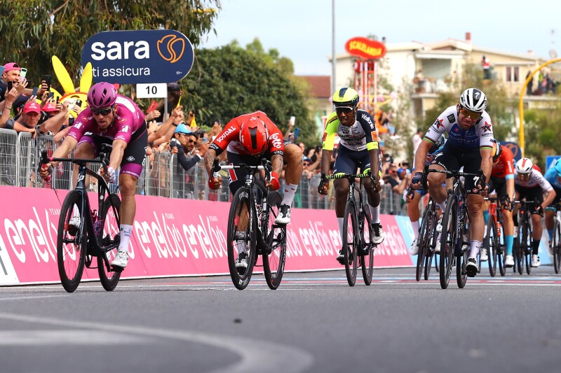 Arnaud Démare Makes History