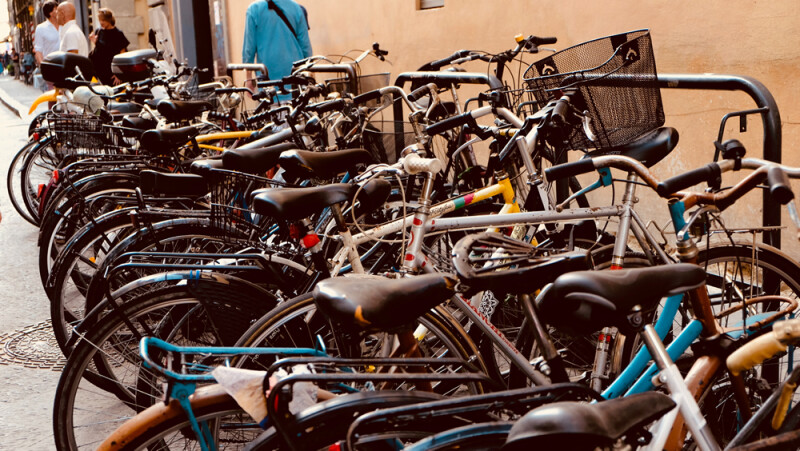 Expert Tips on Choosing the Perfect Bicycle and Accessories