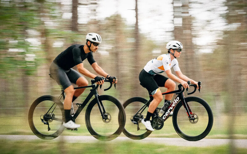 Article by Siroko: Disc brakes in road cycling: Are they worth it?