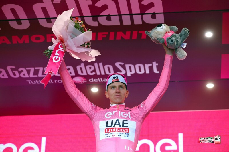 First victory and first Pink Jersey for Pogačar at Giro D’Italia