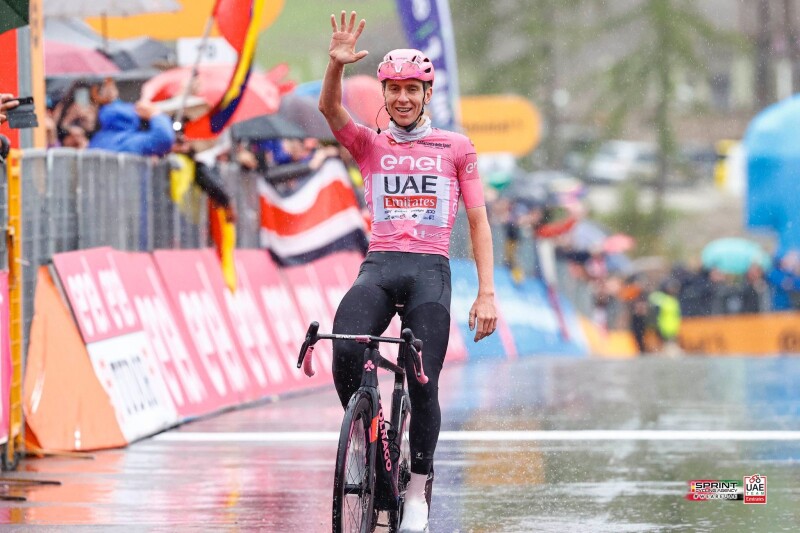 Pogačar takes second victory in a row at Giro D’Italia
