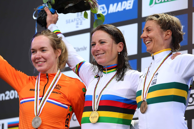 Van Vleuten wins the World Time Trial Championship
